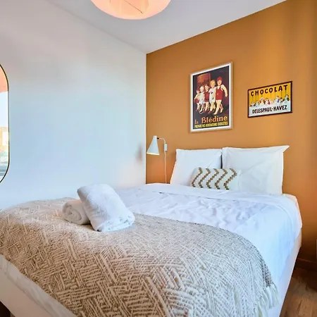 Renovated 3 Bedroom House With Terrace 4*