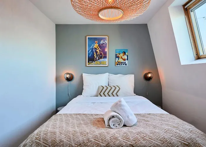 Renovated 3 Bedroom House With Terrace Maison d'hôtes 4*