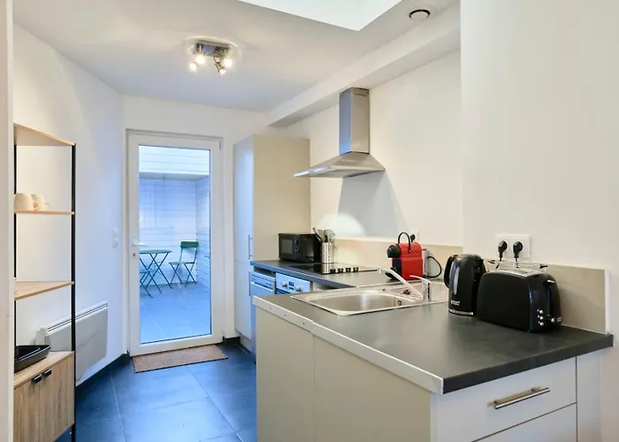 Maison d'hôtes Renovated 3 Bedroom House With Terrace Tourcoing