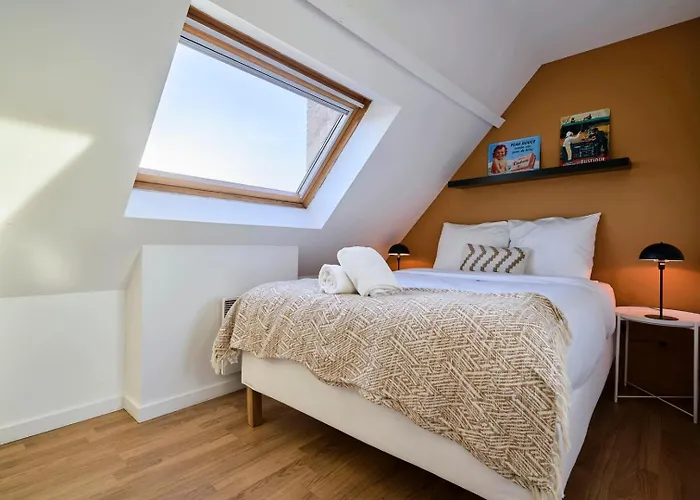 Renovated 3 Bedroom House With Terrace 4*