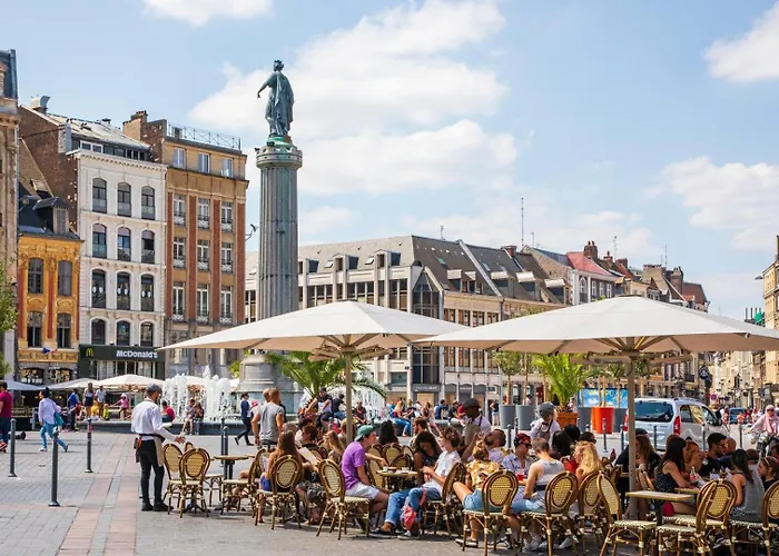 Renovated 3 Bedroom House With Terrace Maison d'hôtes Tourcoing